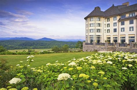 top rated hotels asheville nc.